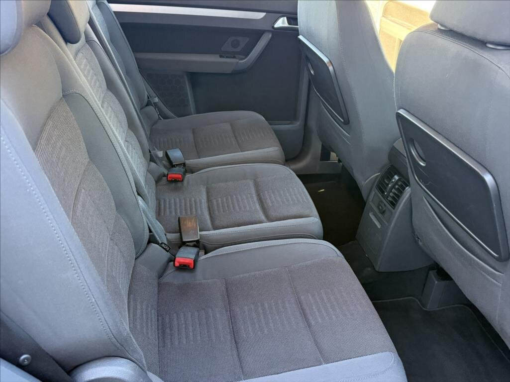 Volkswagen Touran MPV 2,0 l 103 kw