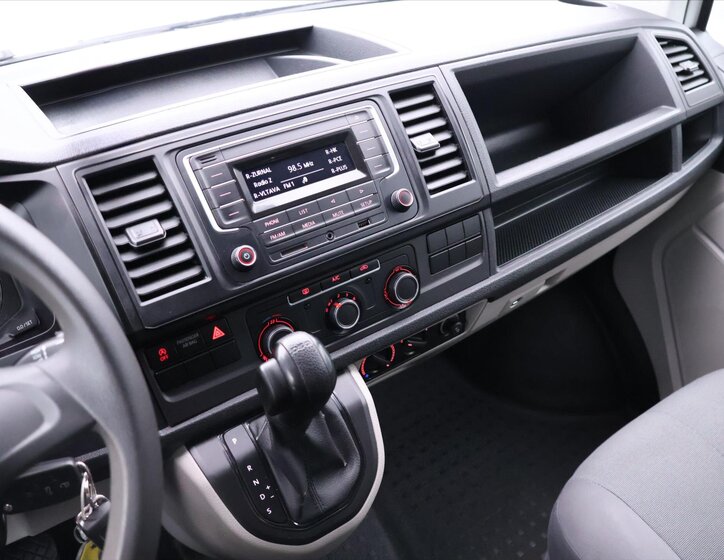 Volkswagen Transporter Kombi 2,0 l 110 kw