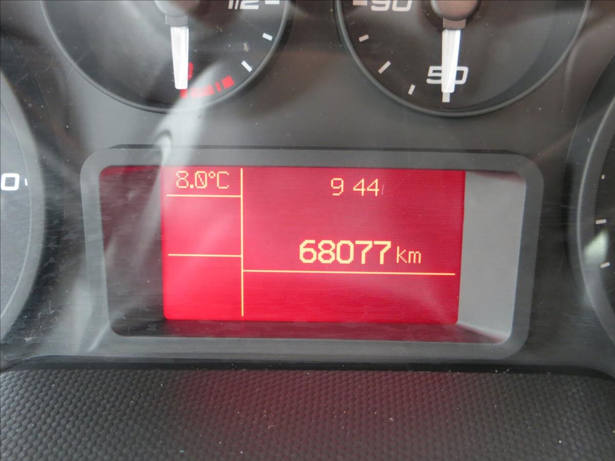 Iveco Daily Skříň 3,0 l 100 kw