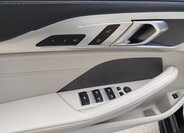 BMW Řada 8 Kabriolet 4,4 l 390 kw