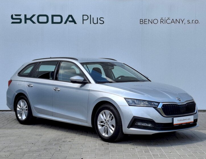 Škoda Octavia 9