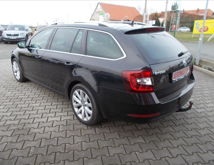 Škoda Octavia Kombi 1,6 l 85 kw
