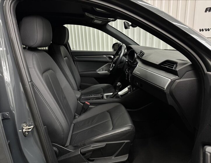 Audi Q3 SUV / Terénní 2,0 l 170 kw