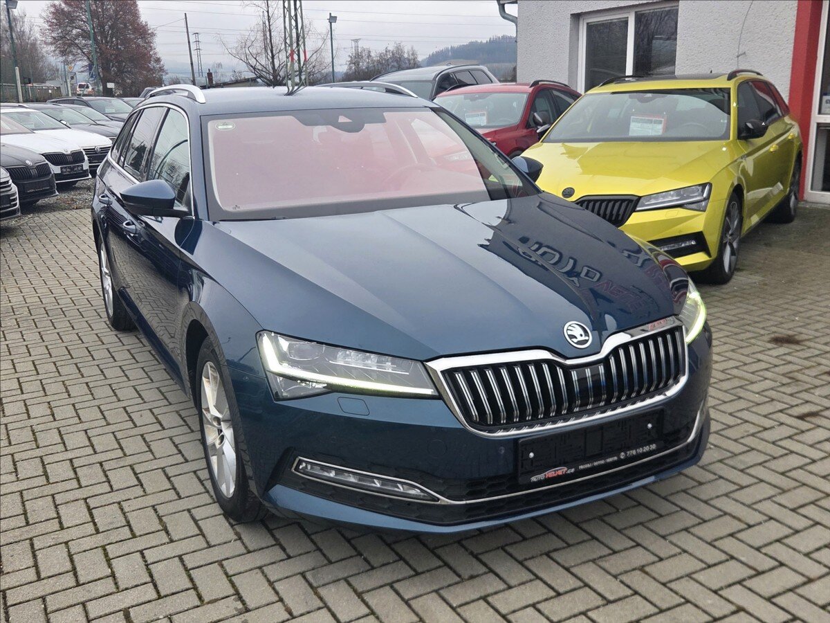 Škoda Superb