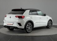 Volkswagen T-Roc SUV / Terénní 2,0 l 221 kw
