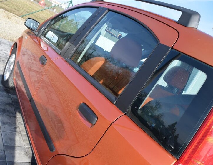 Fiat Panda Kombi 1,2 l 44 kw