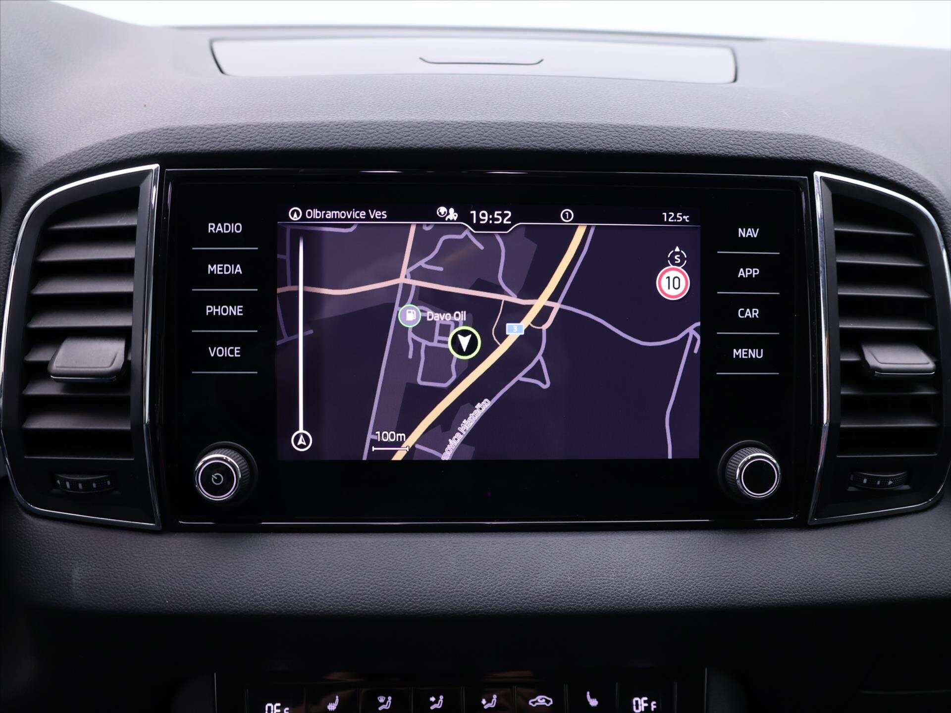 Škoda Karoq SUV / Terénní 2,0 l 110 kw