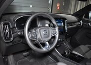 Volvo C40 SUV / Terénní 0,0 325 kw