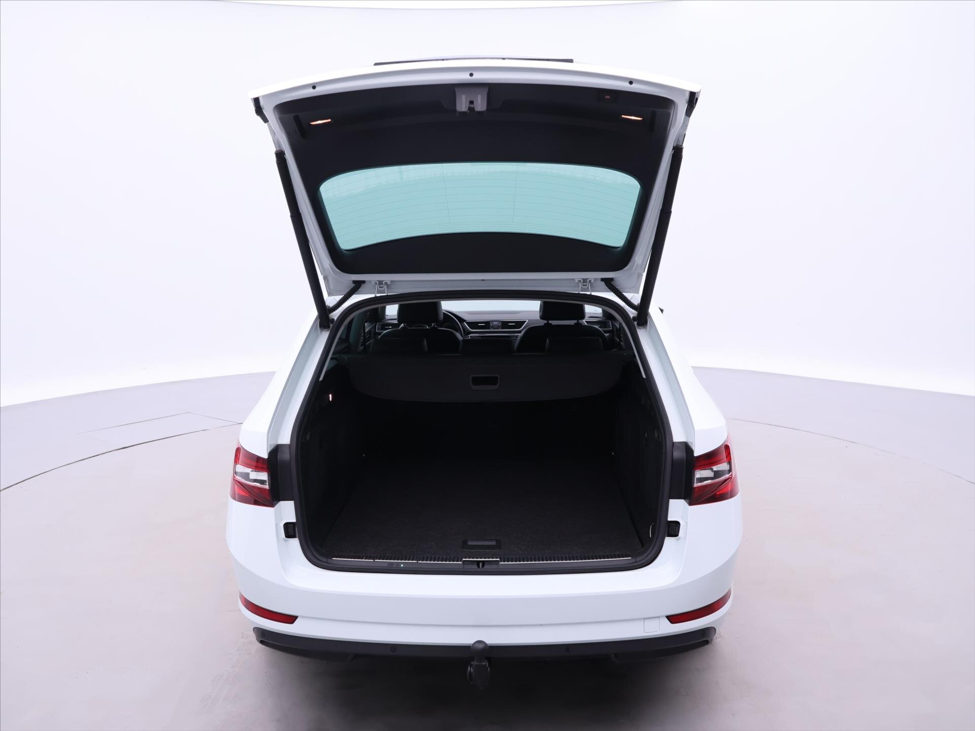 Škoda Superb Kombi 2,0 l 140 kw