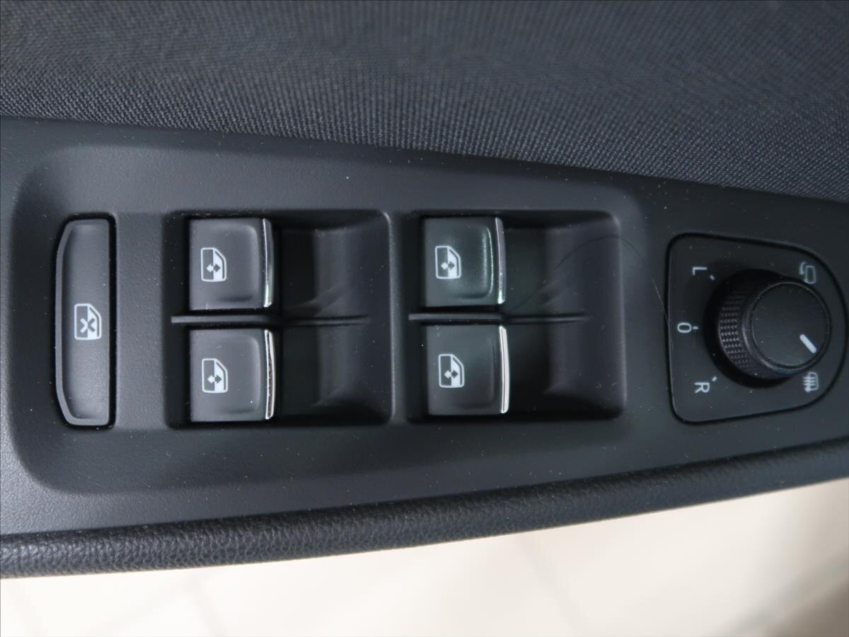 Seat Leon Hatchback 1,4 l 92 kw