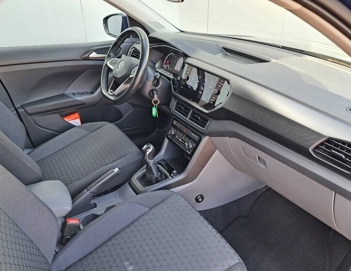 Volkswagen Ostatní Hatchback 999,0 85 kw