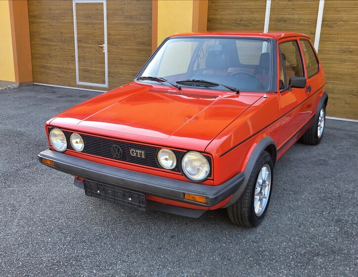 Volkswagen Golf 1