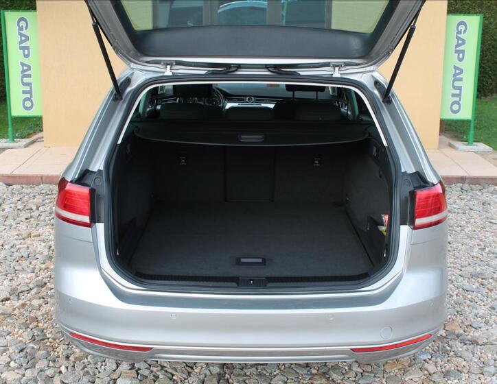 Volkswagen Passat 32