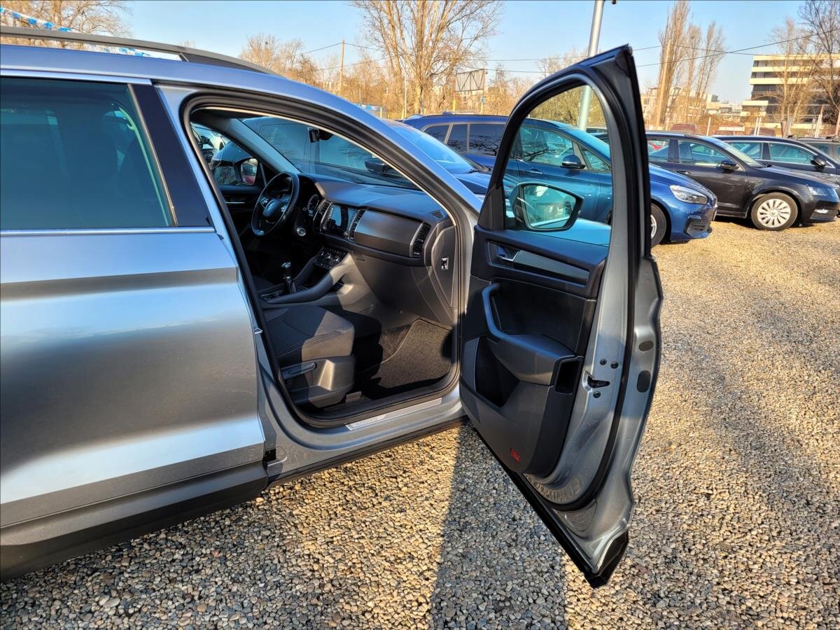 Škoda Kodiaq SUV / Terénní 1,5 l 110 kw