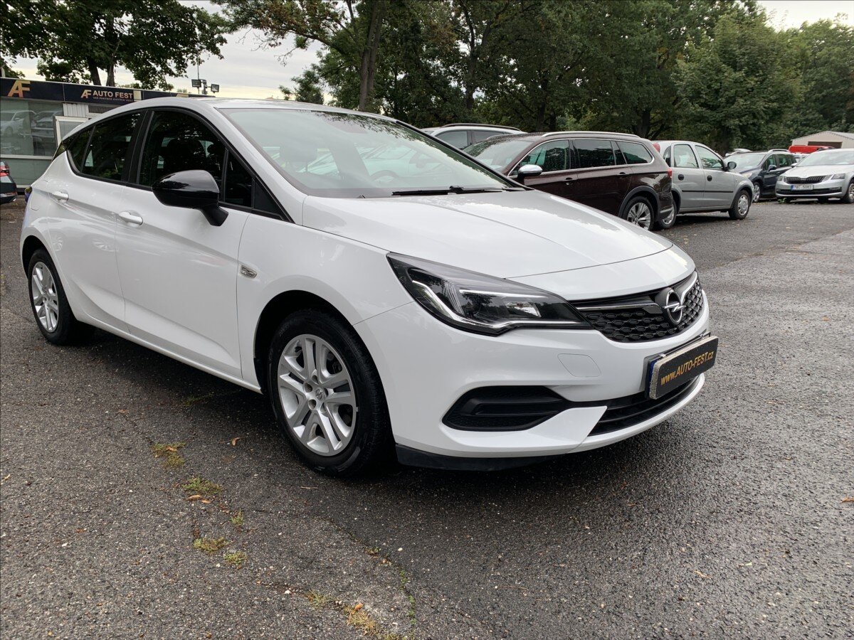 Opel Astra Hatchback 1,5 l 77 kw