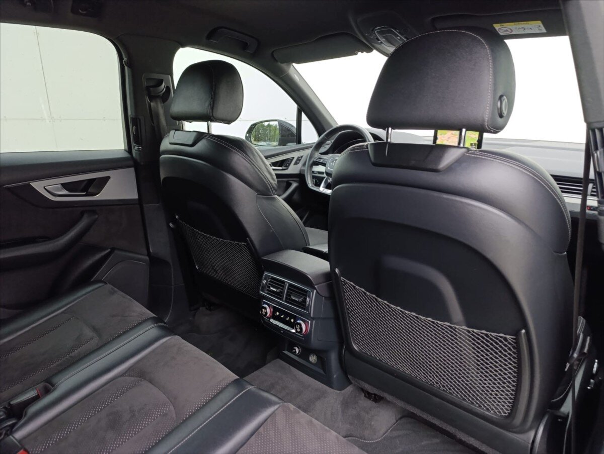 Audi Q7 SUV / Terénní 3,0 l 210 kw