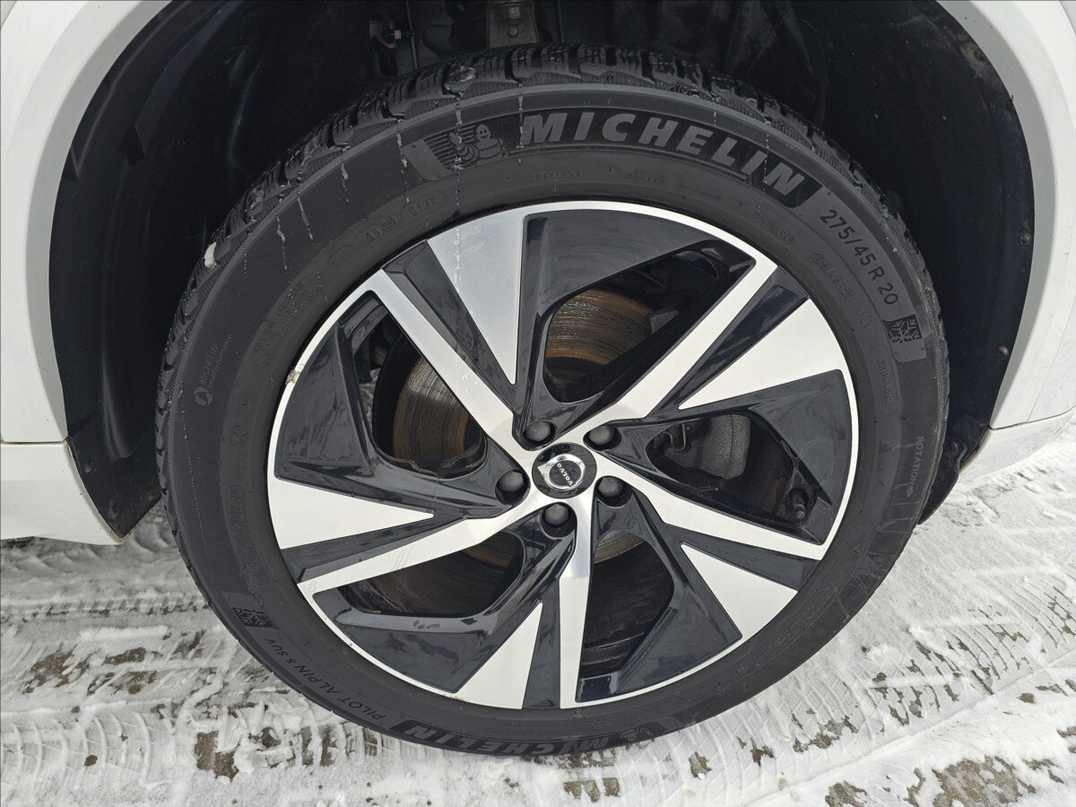 Volvo XC90 SUV 2,0 l 184 kw