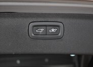 Volvo XC90 SUV / Terénní 2,0 l 228 kw