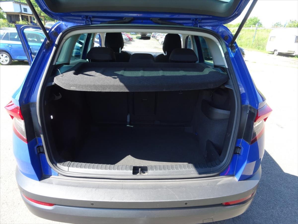 Škoda Karoq SUV 999,0 85 kw