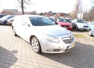 Opel Insignia Hatchback 2,0 l 118 kw