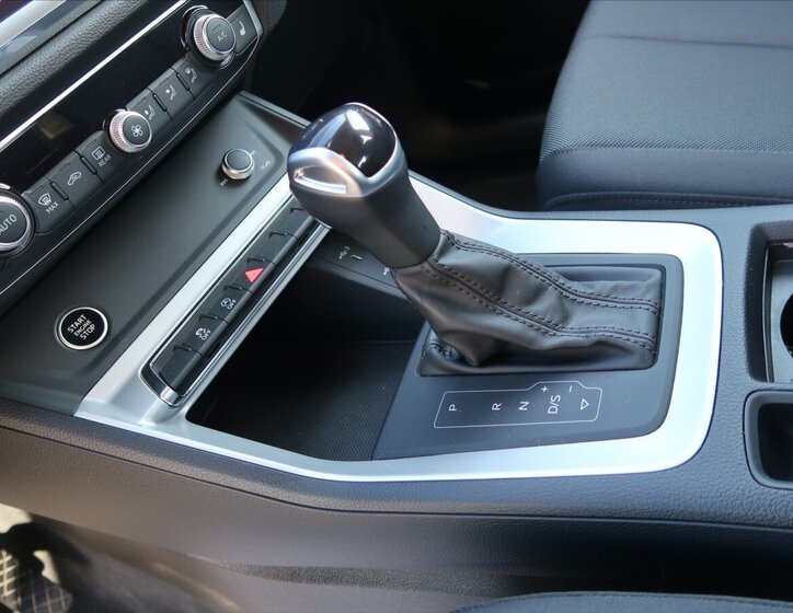 Audi Q3 SUV / Terénní 2,0 l 110 kw