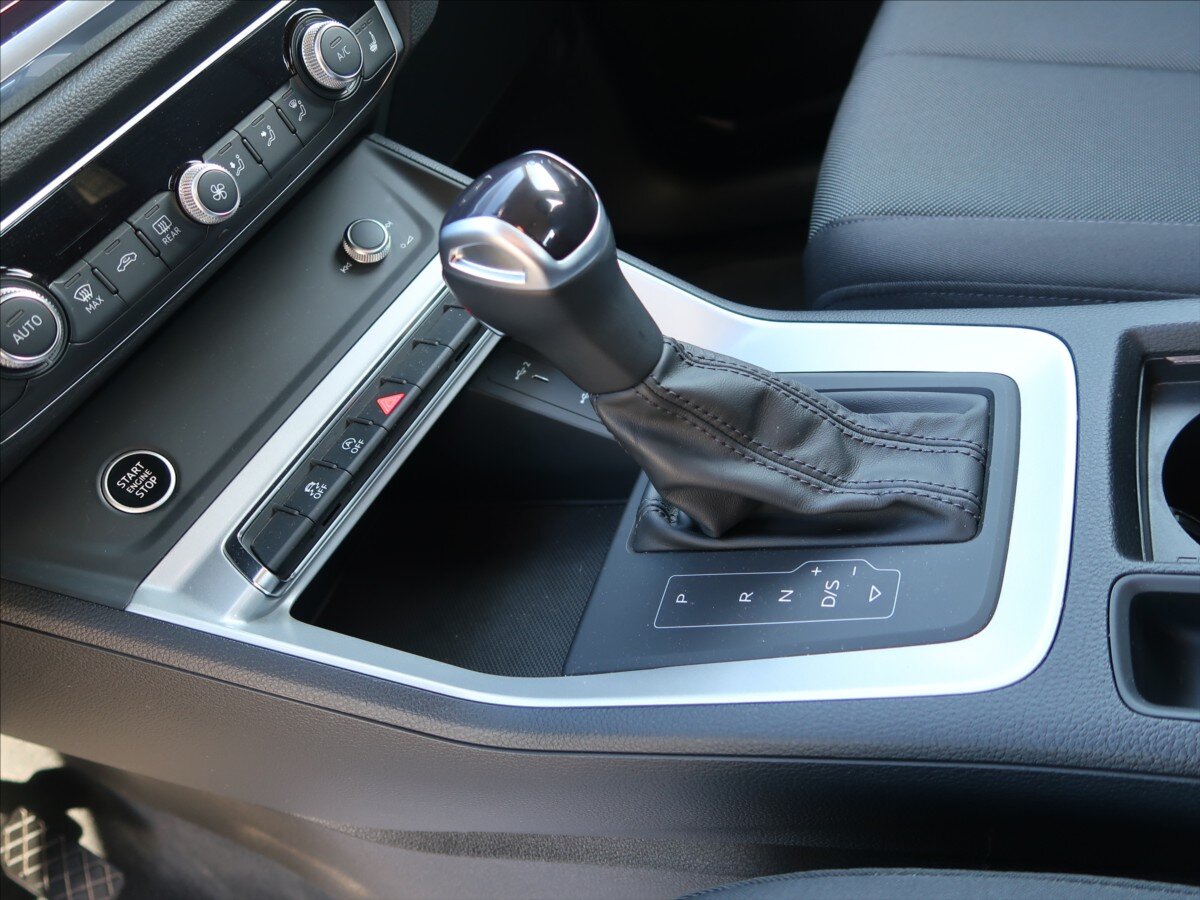 Audi Q3 SUV / Terénní 2,0 l 110 kw