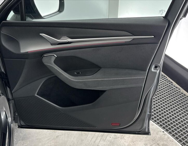 Škoda Kodiaq SUV / Terénní 2,0 l 142 kw