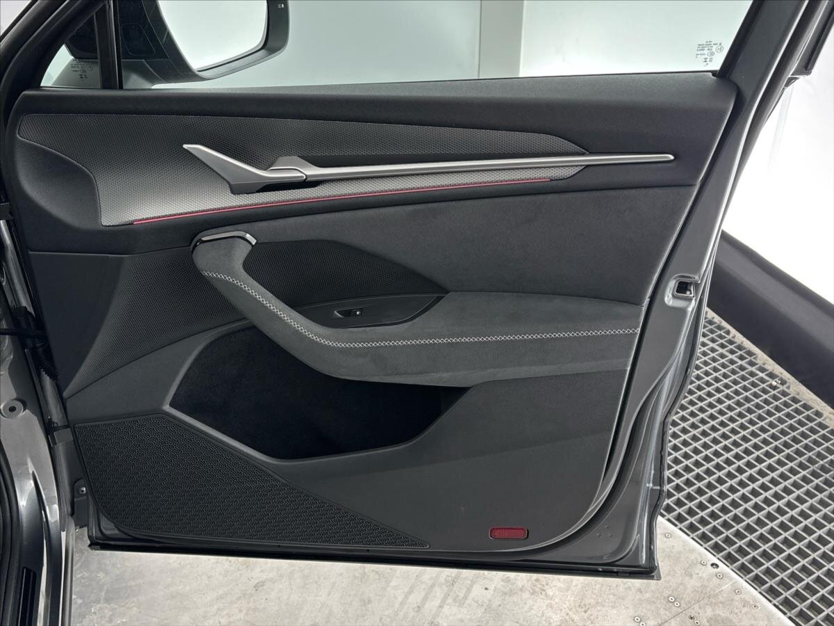 Škoda Kodiaq SUV / Terénní 2,0 l 142 kw