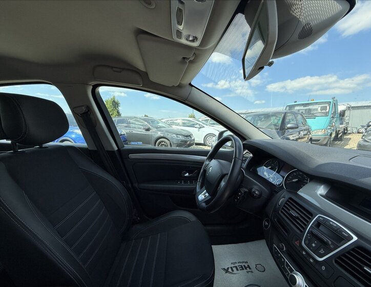 Renault Laguna Liftback 1,5 l 81 kw