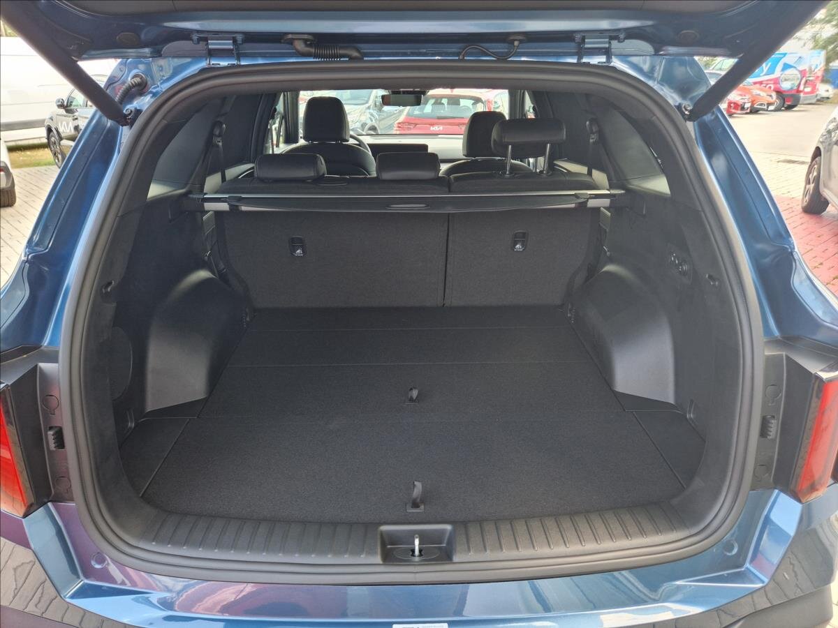 KIA Sorento SUV / Terénní 2,2 l 142 kw