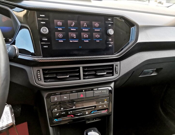 Volkswagen T-Cross Hatchback 999,0 81 kw