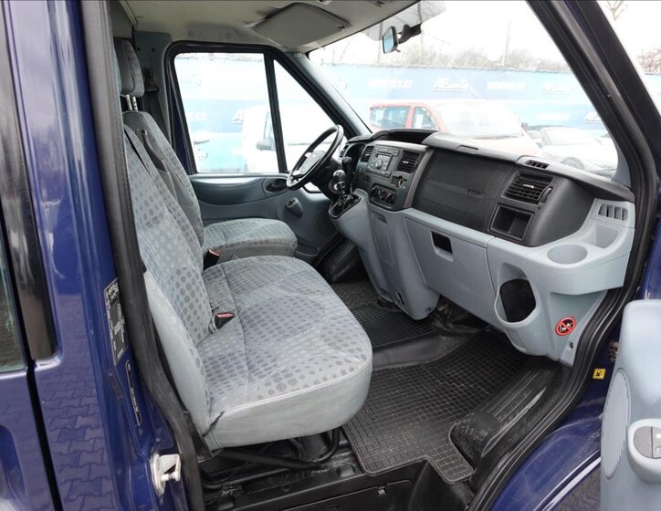 Ford Transit Ostatní 2,2 l 114 kw