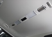 Volkswagen Multivan 19