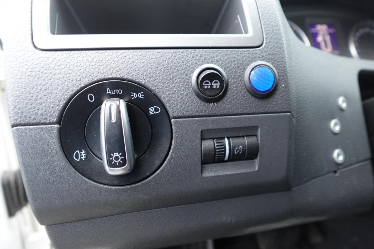 Volkswagen Caravelle Ostatní 2,0 l 132 kw