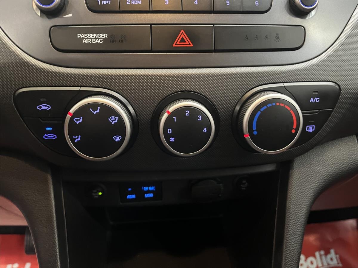 Hyundai i10 Hatchback 998,0 49 kw