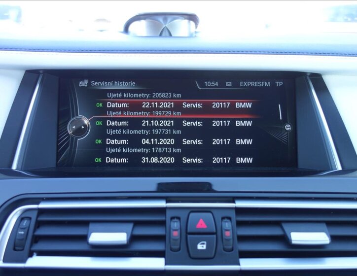 BMW Řada 7 43