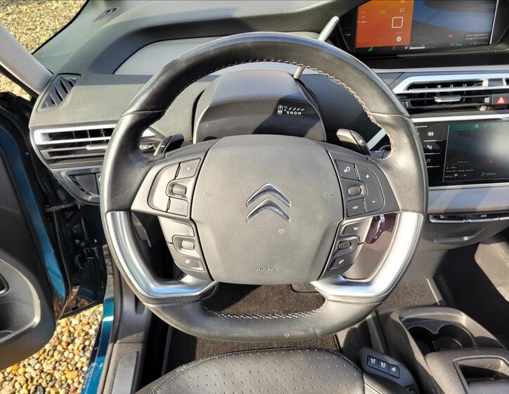 Citroën Grand C4 SpaceTourer 22