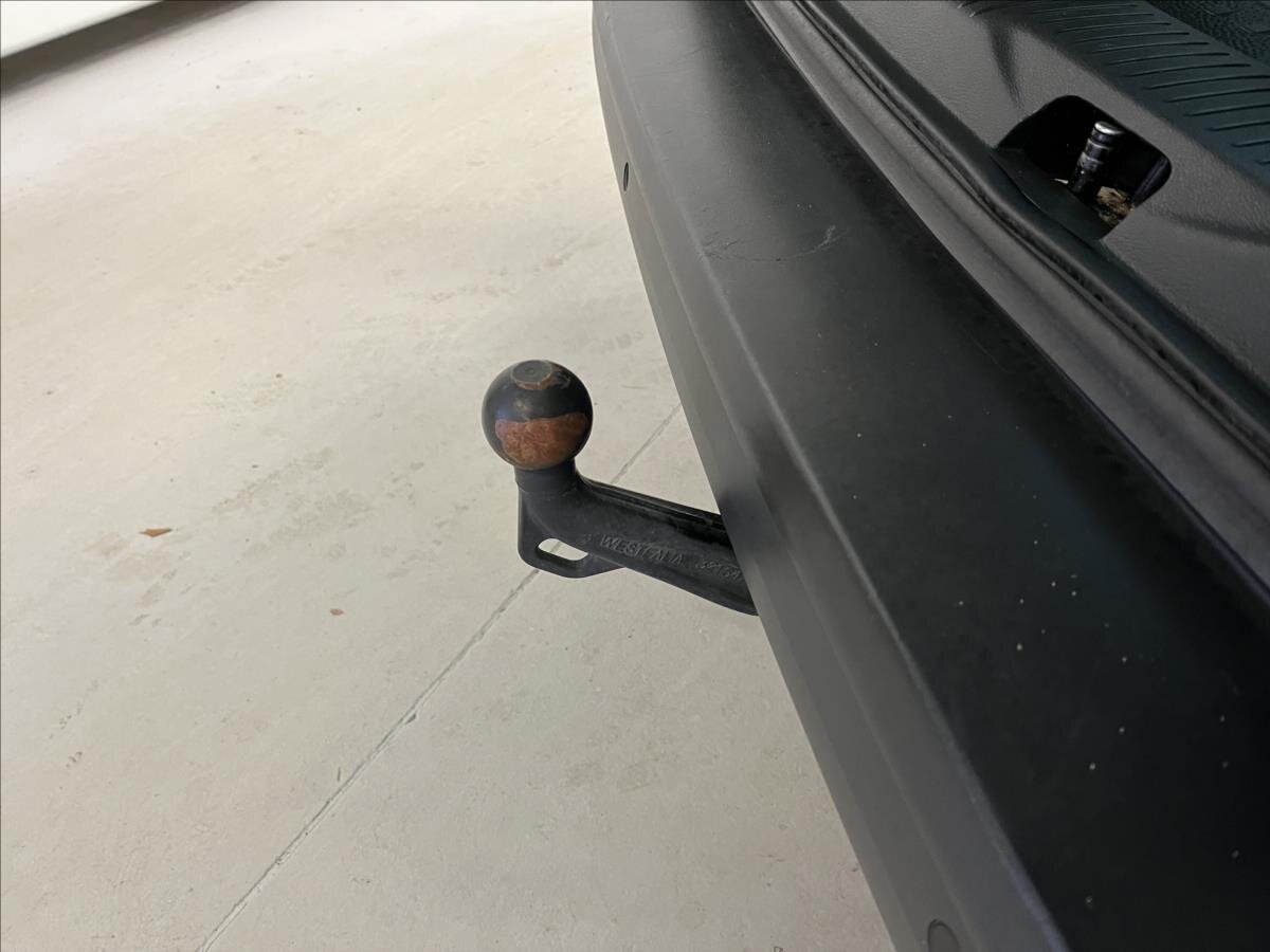 Volkswagen Transporter Kombi 2,0 l 110 kw