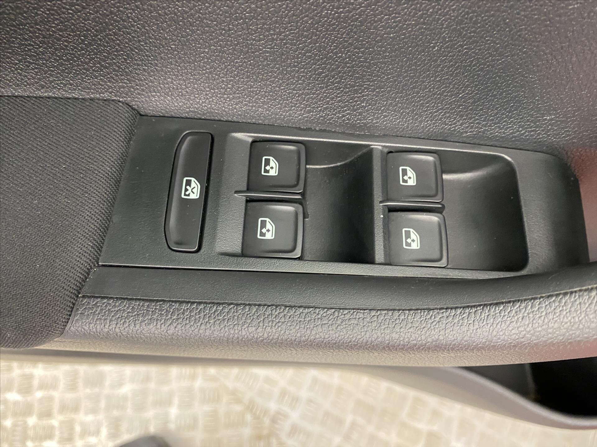 Škoda Fabia Hatchback 999,0 81 kw