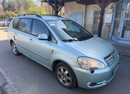 Toyota Avensis Verso MPV 2,0 l 85 kw