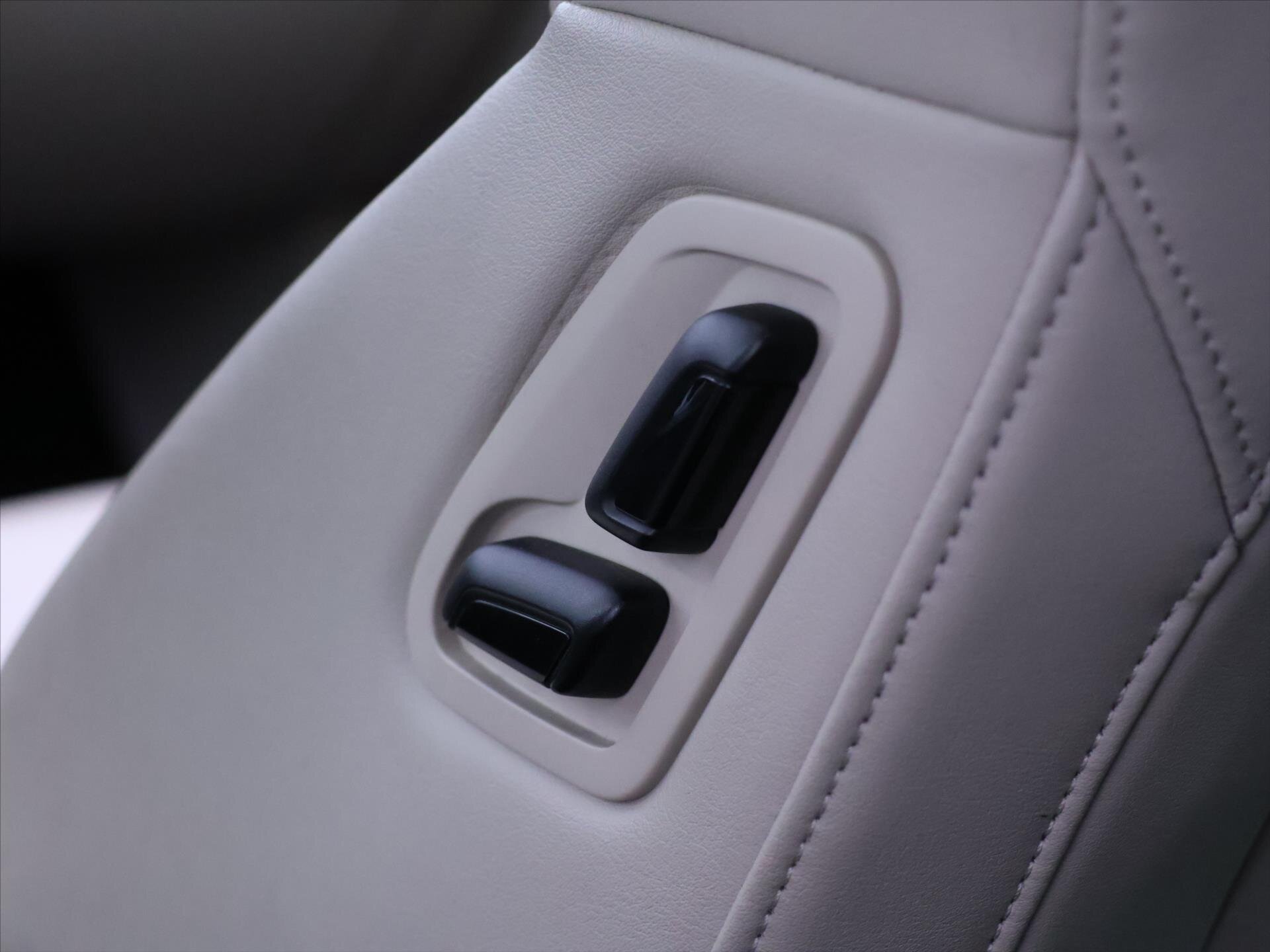 Škoda Superb Liftback 2,0 l 206 kw