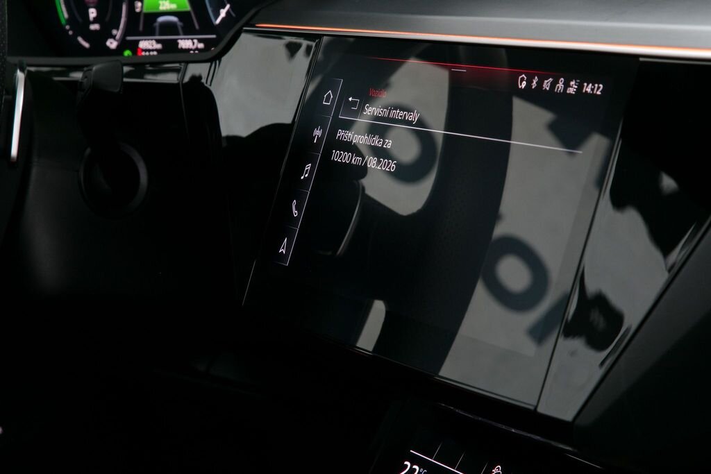 Audi e-tron SUV 0,0 300 kw