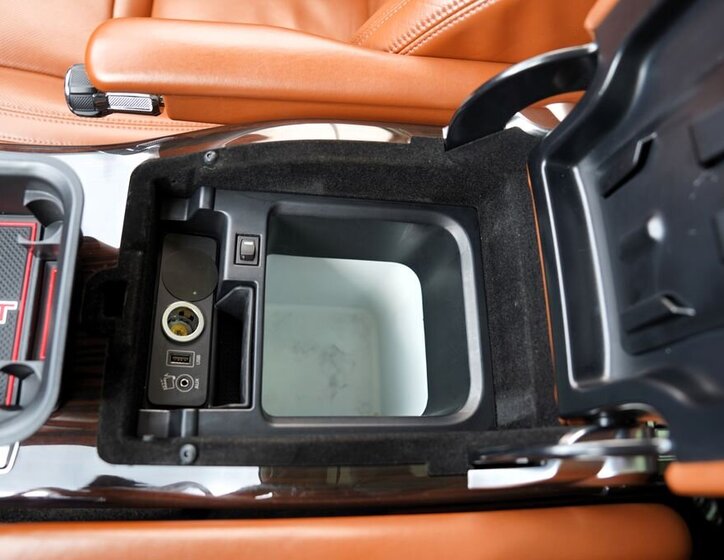 Land Rover Range Rover SUV / Terénní 5,0 l 375 kw