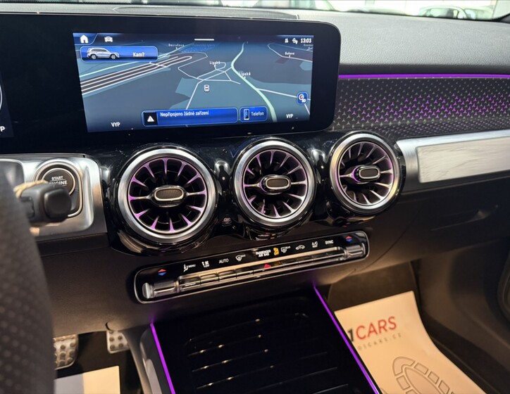 Mercedes-Benz GLB 12