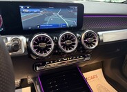 Mercedes-Benz GLB 12