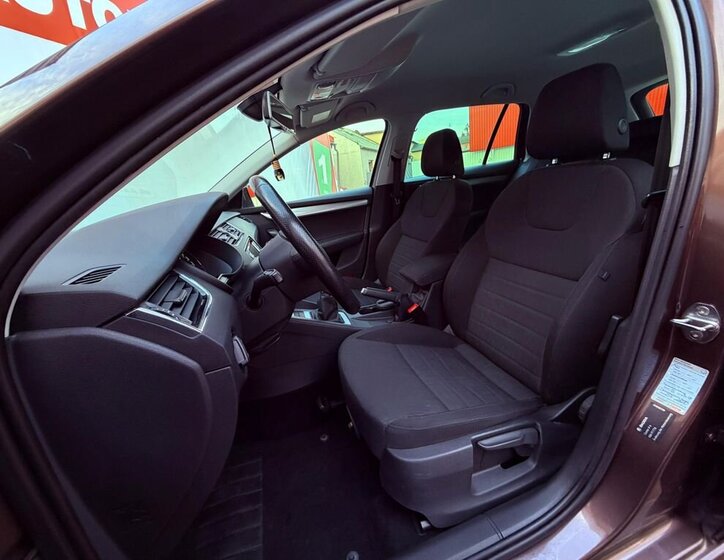 Škoda Octavia Kombi 2,0 l 110 kw