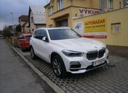 BMW X5 Kombi 3,0 l 195 kw