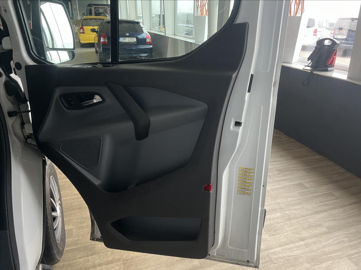 Ford Transit Custom Skříň 2,2 l 74 kw