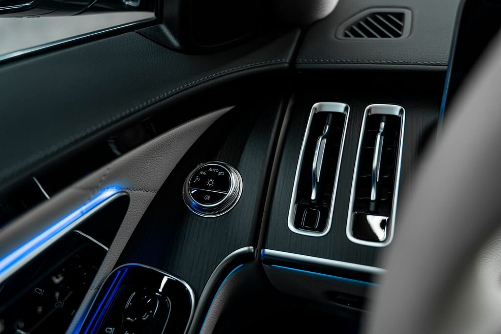 Mercedes-Benz Třídy S Sedan 4,0 l 370 kw