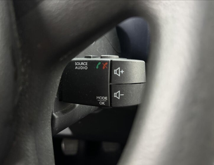 Opel Vivaro Skříň 1,6 l 89 kw